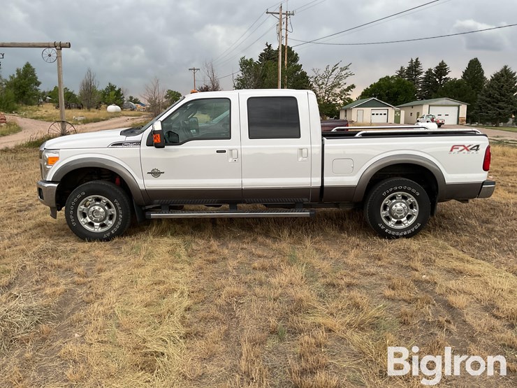 2012-ford-f250-lariat-image-8
