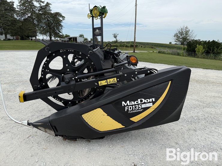 2018-mac-don-fd135-image-8