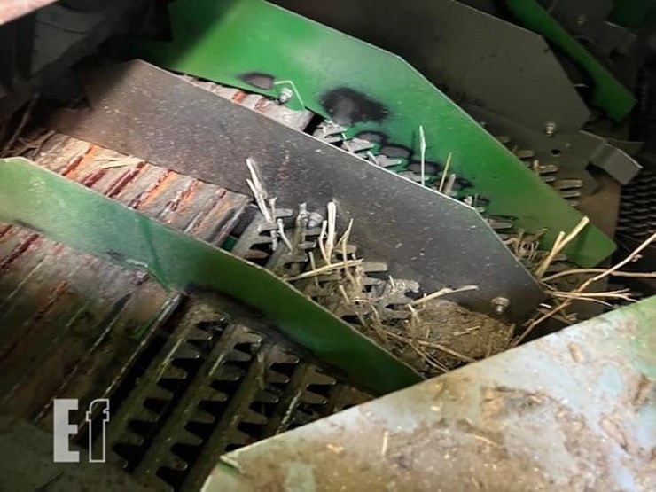2014-john-deere-s680-image-37