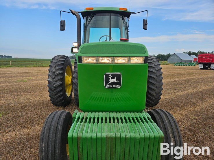1992-john-deere-4560-image-9