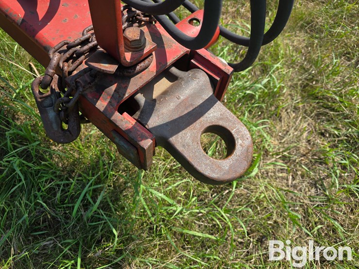 case-ih-3950-image-10