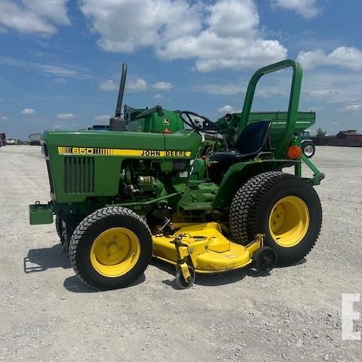 1986 JOHN DEERE 650