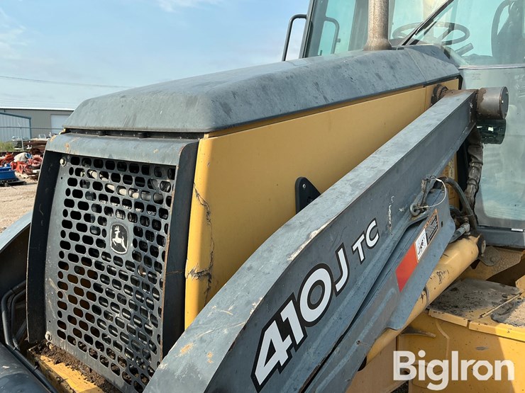 2010-deere-410j-tc-image-10