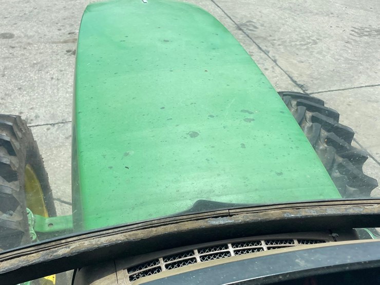 john-deere-7210-image-47