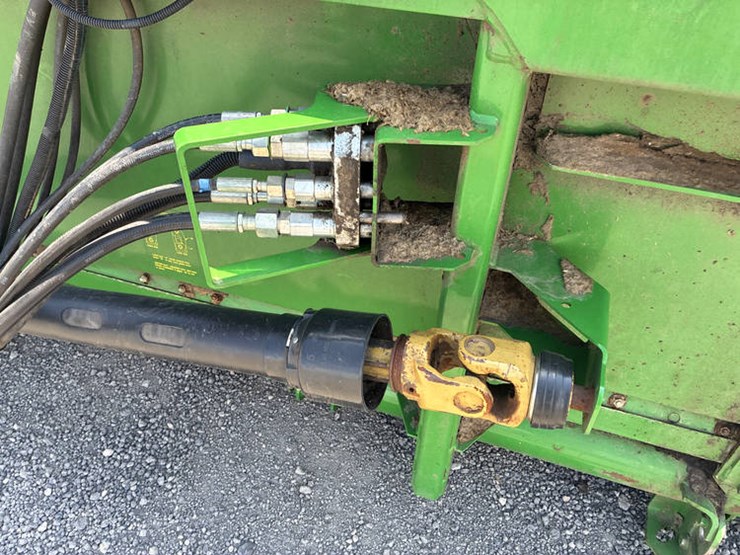 2009-john-deere-635f-image-18