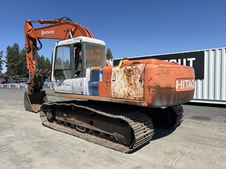 hitachi-ex200-2-image-3
