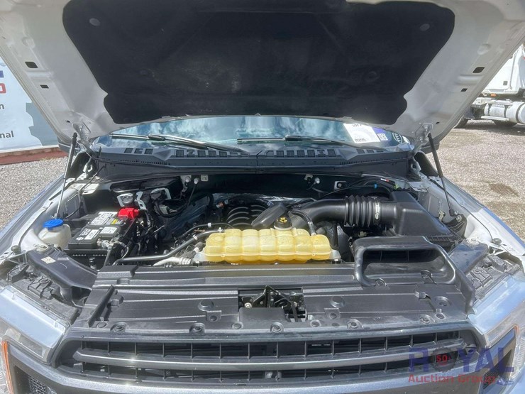 2020-ford-f150-image-9