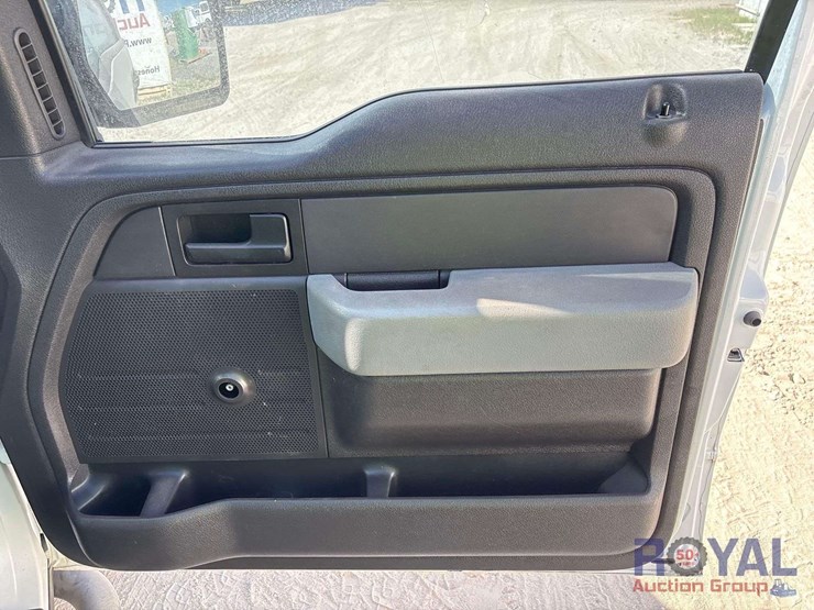 2011-ford-f150-image-27