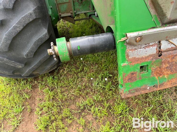 1988-john-deere-7720-image-14