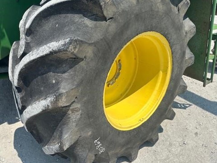 1988-john-deere-8820-image-10