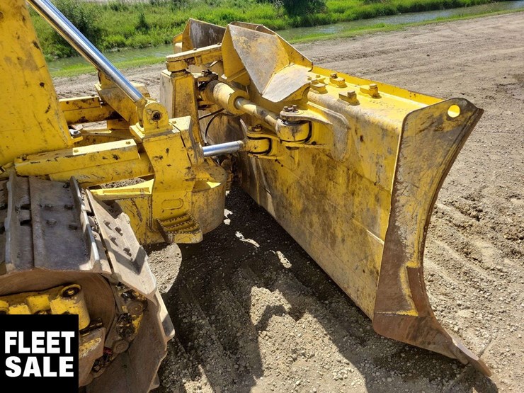 2013-komatsu-d65px--17-image-22