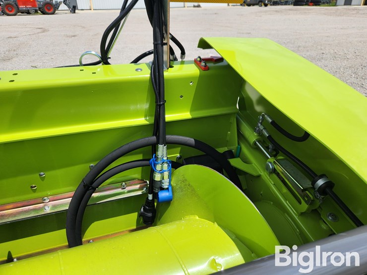 2022-claas-380-image-9