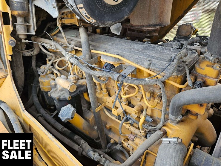 2013-deere-850j-image-12