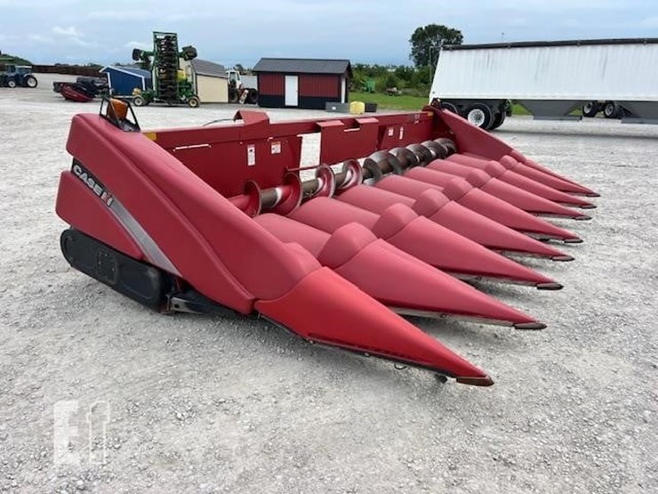 2011-case-ih-3408-image-4