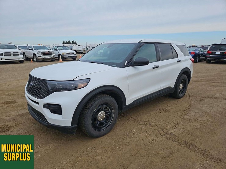 2020-ford-explorer-image-1