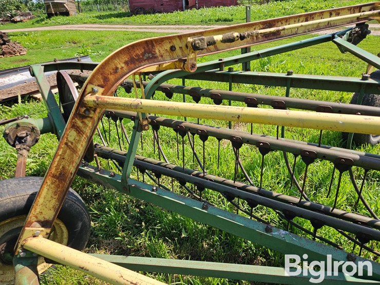 john-deere-640-image-12