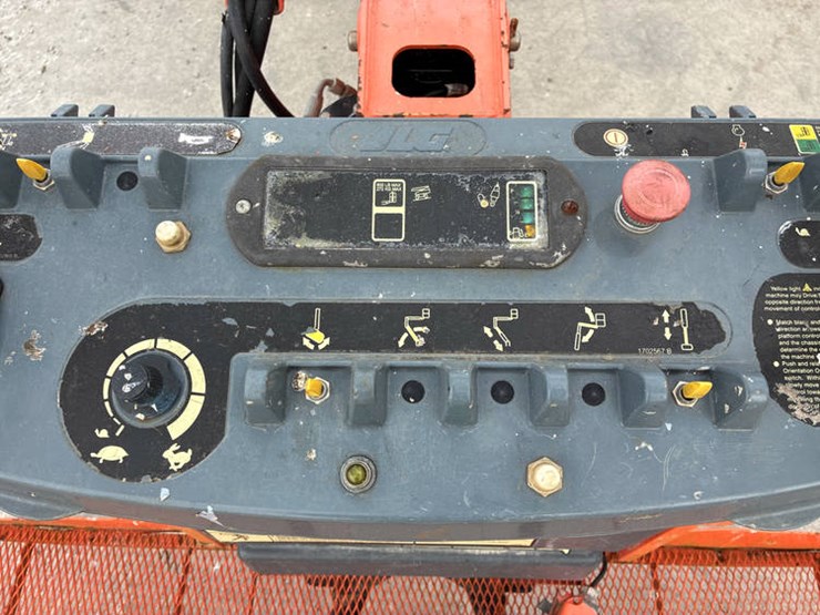 jlg-600s-image-17