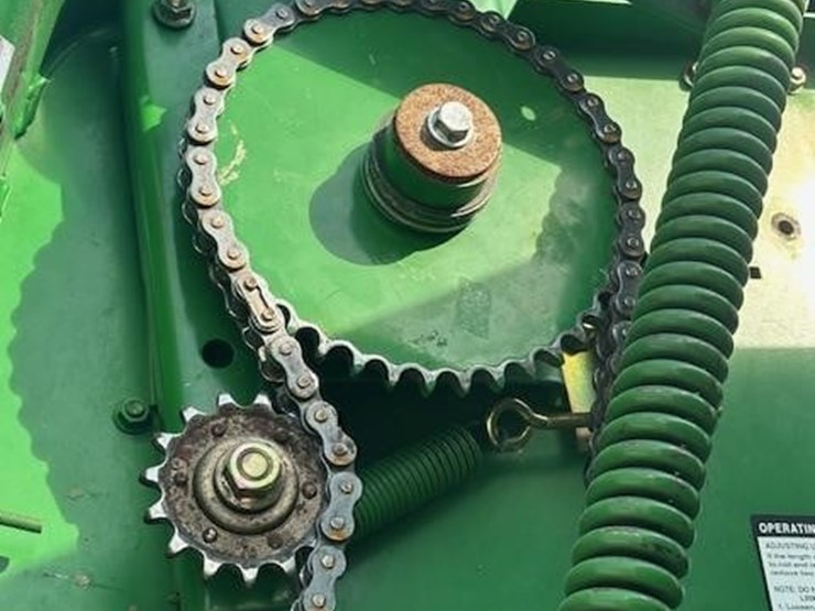 john-deere-566-image-13