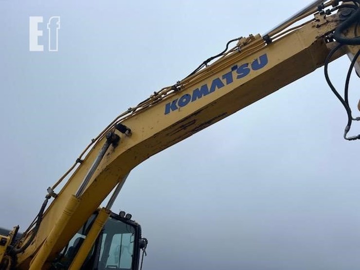 komatsu-pc210-lc-image-13