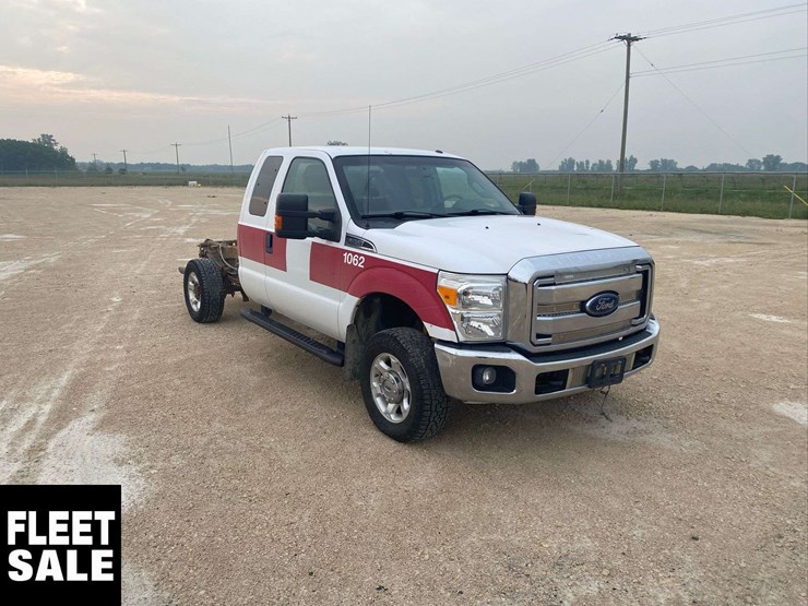 2015-ford-f350-image-4