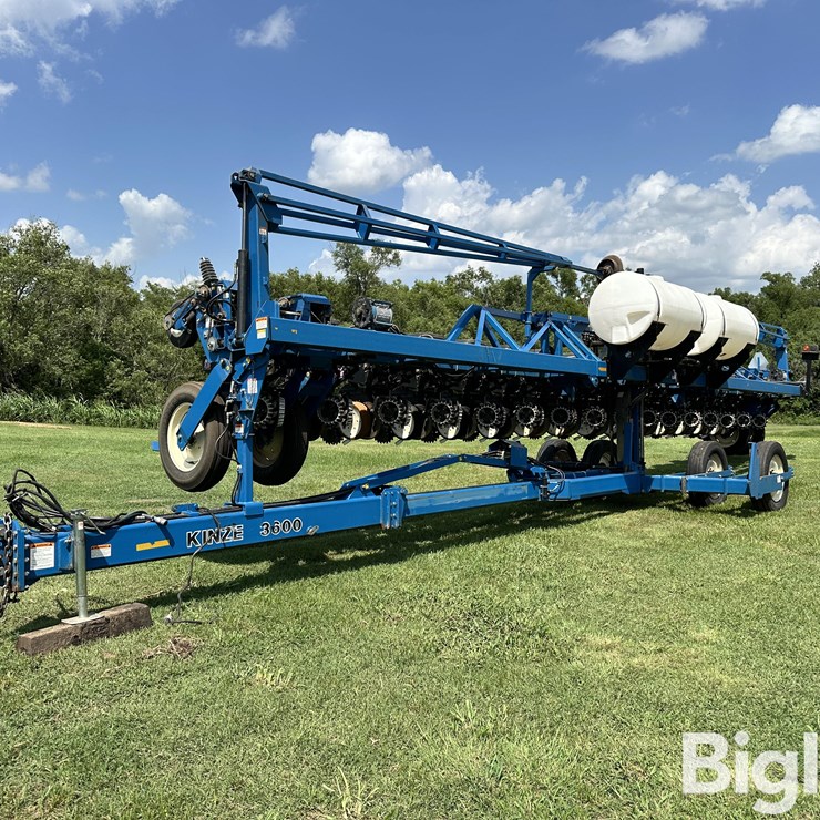 KINZE 3600