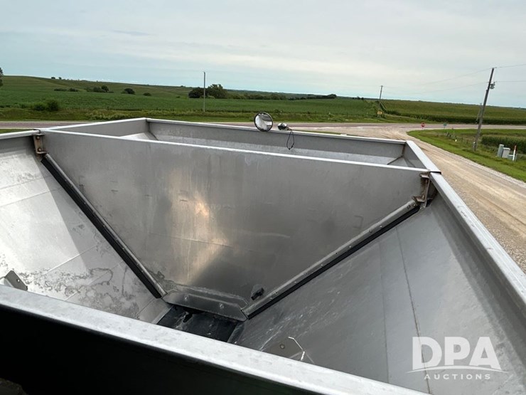 2009-john-deere-4930-image-50