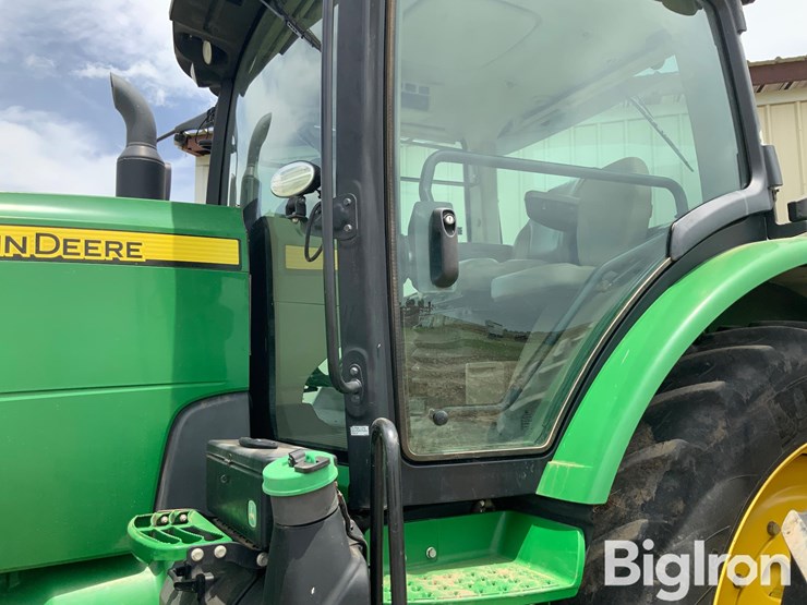 2018-john-deere-8400r-image-19