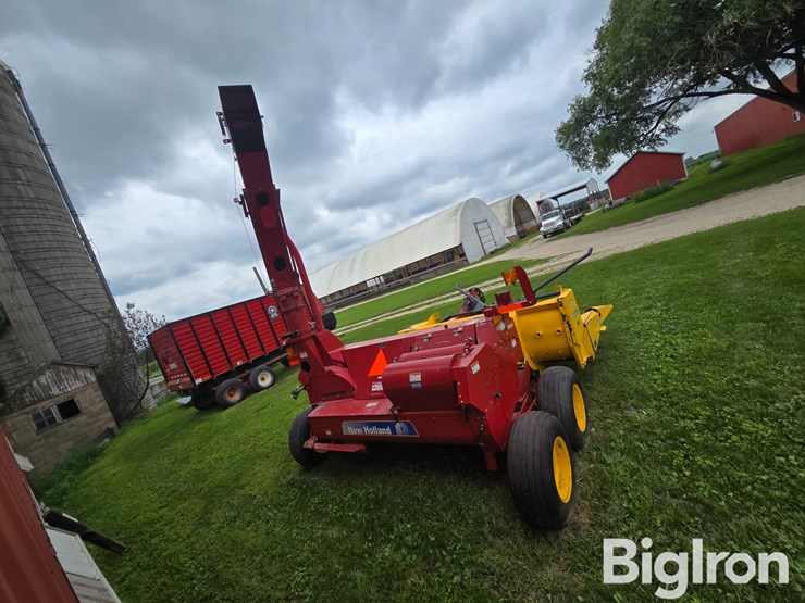 2014-new-holland-fp240-image-6