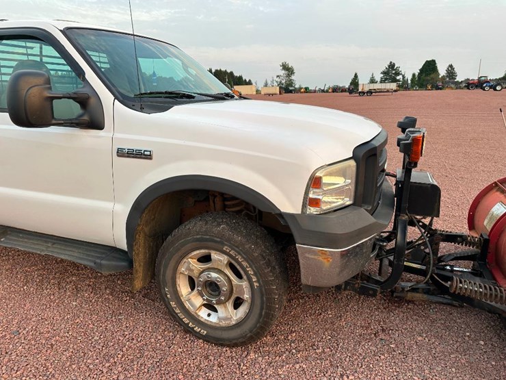 2006-ford-f250-xl-image-17