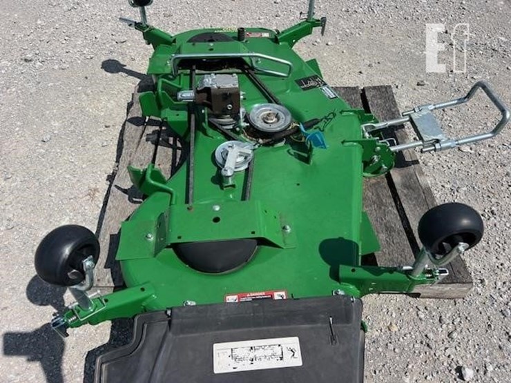 john-deere-60d-image-9