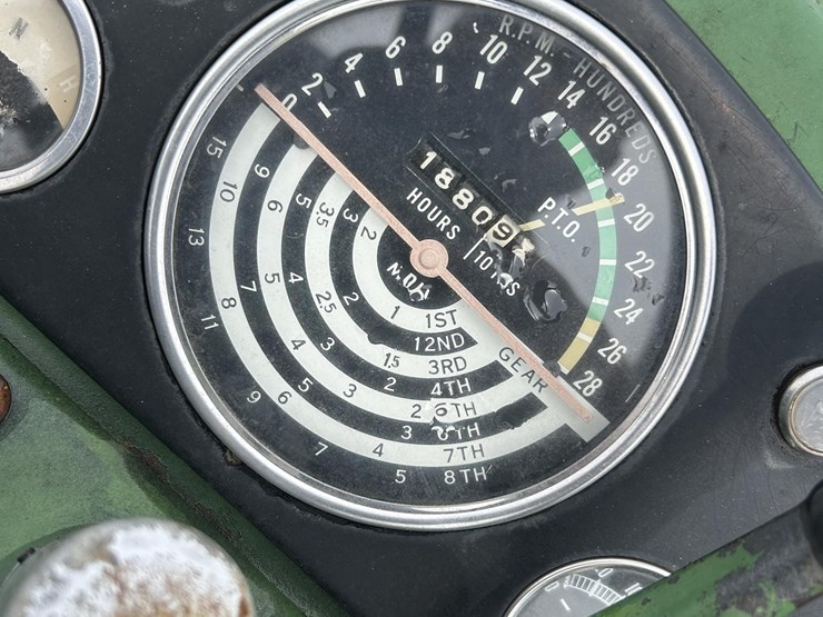 1968-john-deere-2010-image-8