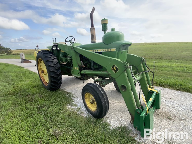1964-john-deere-3020-image-3