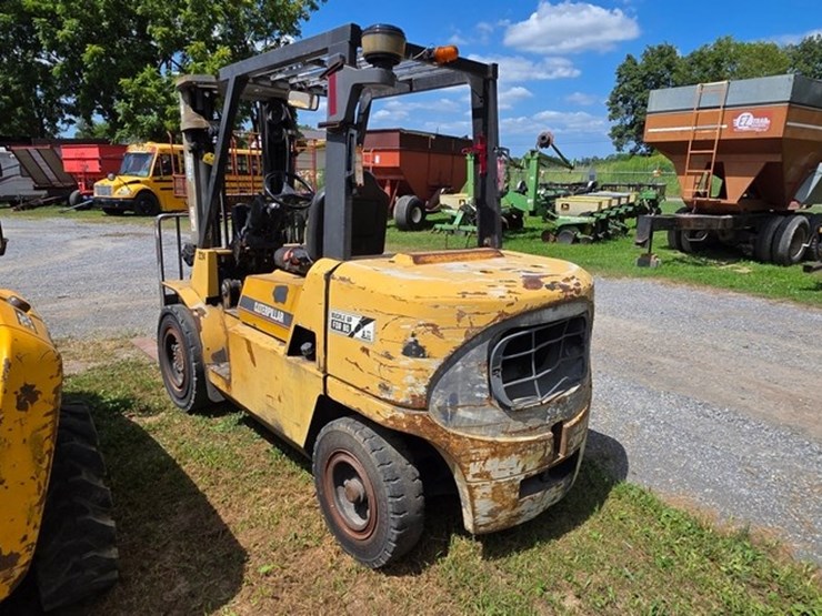 2005-caterpillar-dp40kl-image-3