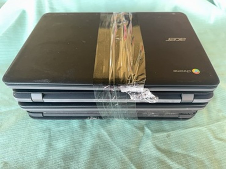 lot#-----chrome-books-image-1