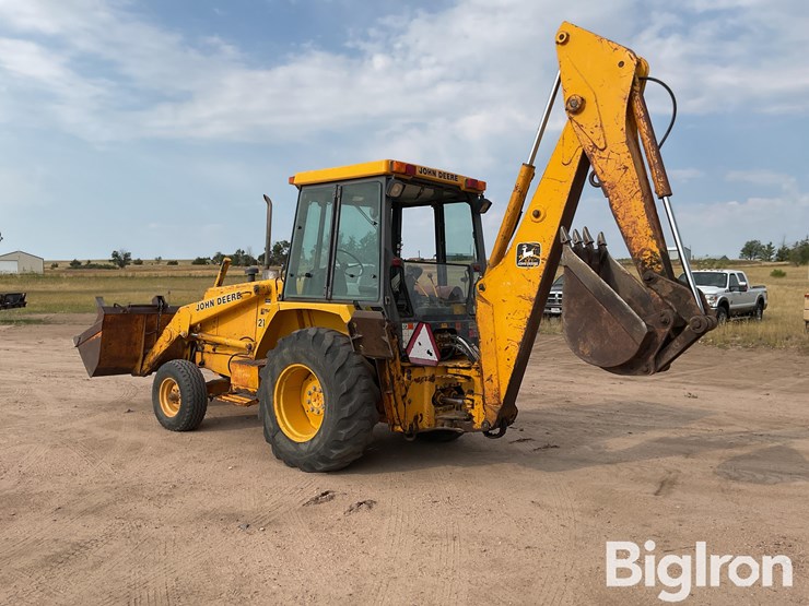 1990-deere-210c-image-7