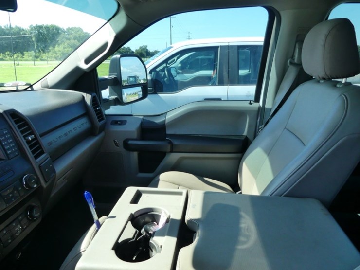 2019-ford-f250-xl-image-15