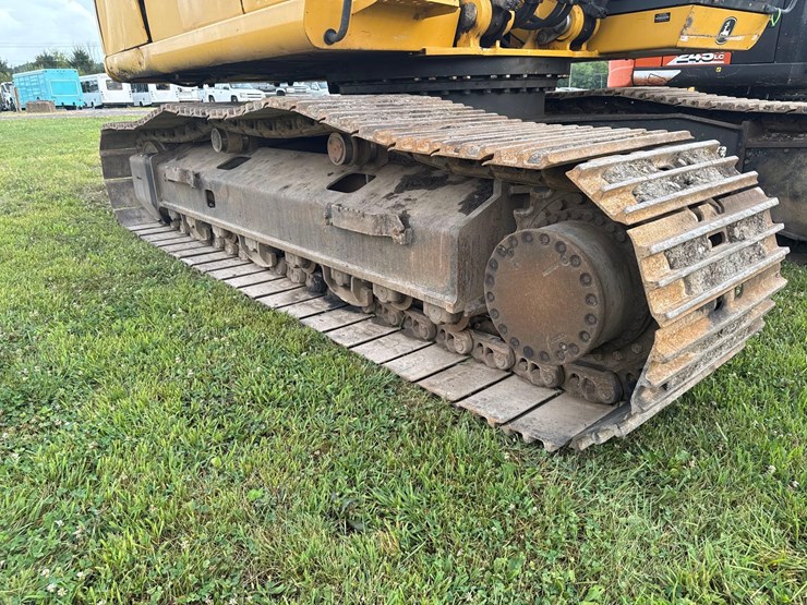 deere-350g-lc-image-7