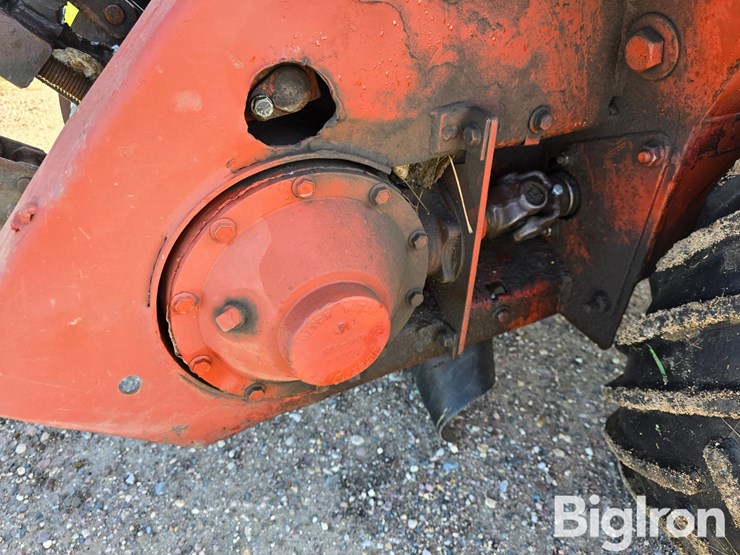ditch-witch-2300-image-15
