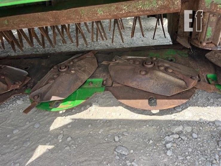2011-john-deere-r450-image-18