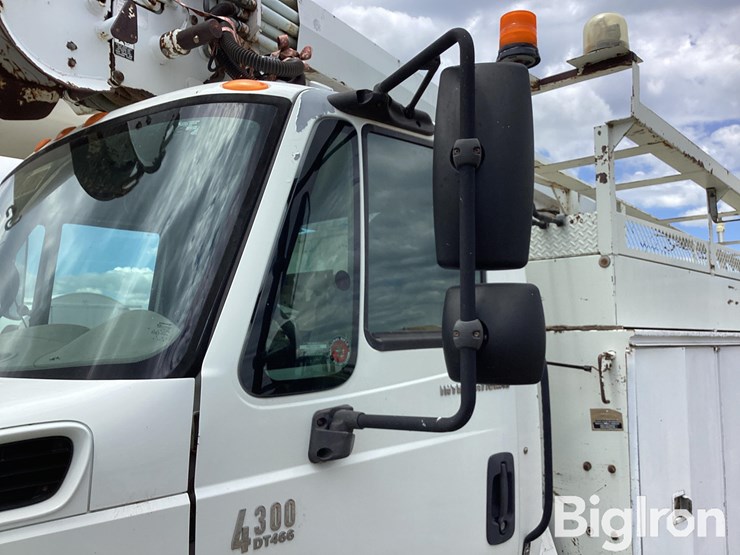 2003-international-durastar-4300-image-11