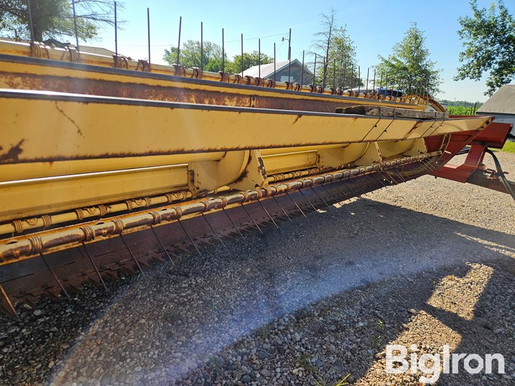 new-holland-490-image-11