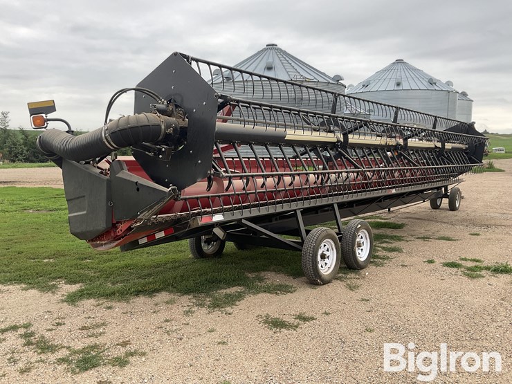 2004-case-ih-1020-image-3