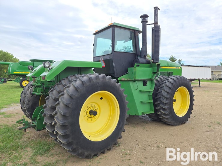 1990-john-deere-8560-image-5