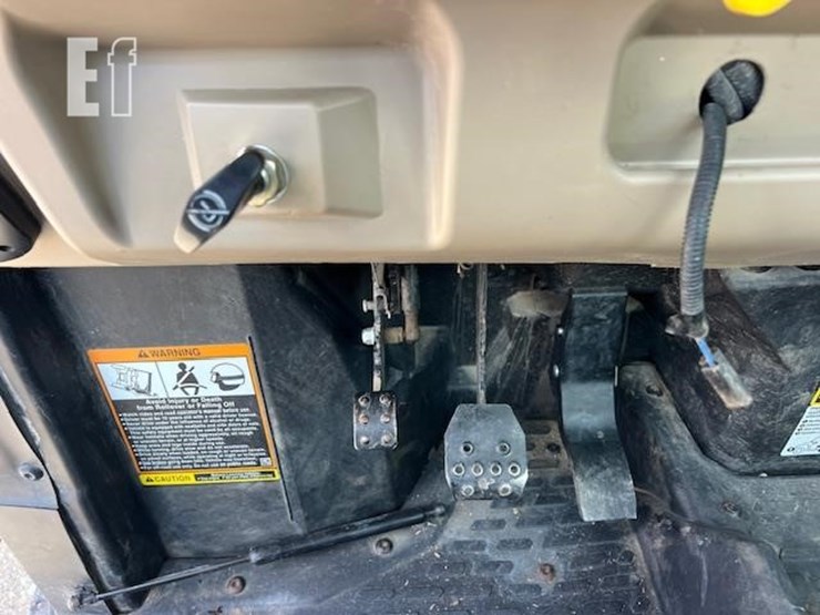 john-deere-gator-xuv-835r-image-29