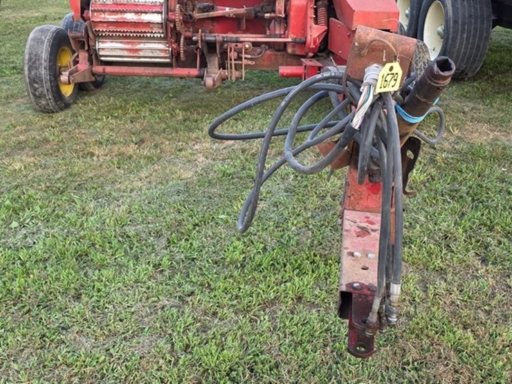 new-holland-900-image-26
