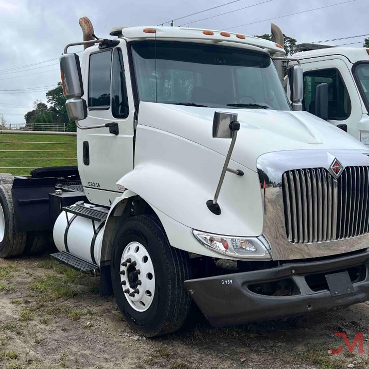 2007 INTERNATIONAL 8600