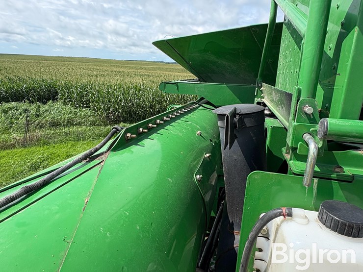2008-john-deere-9670-sts-image-14
