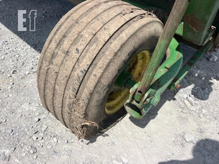 john-deere-1219-image-14