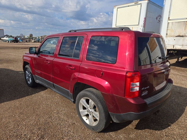 2012-jeep-patriot-image-4