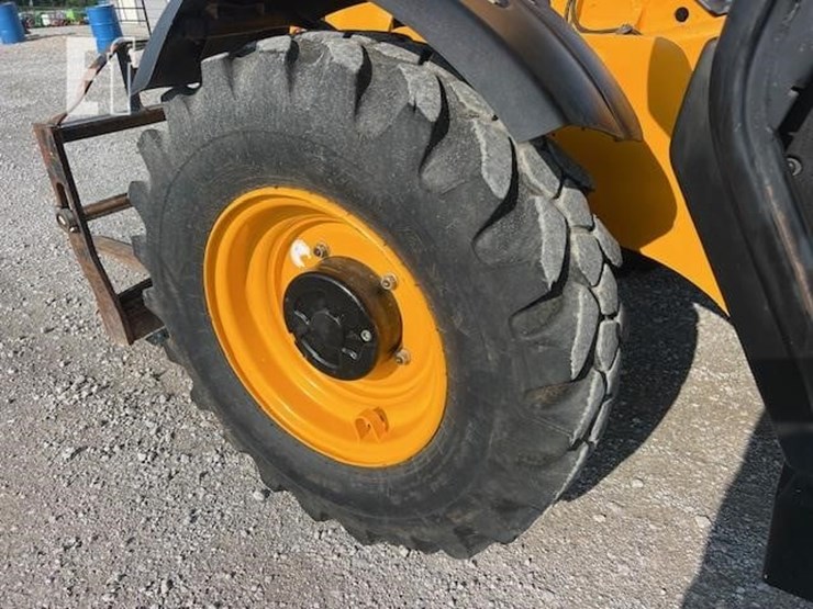 2018-jcb-506-36-image-28